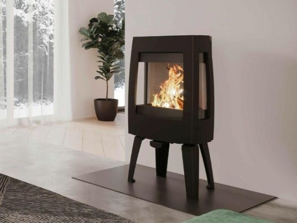 Dovre Sense 303 brandend opgesteld